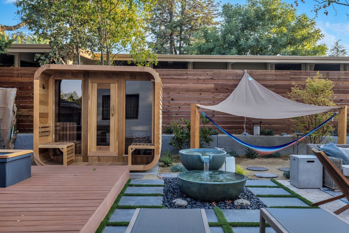 Water feature and exterior remodel in Los Gatos, California